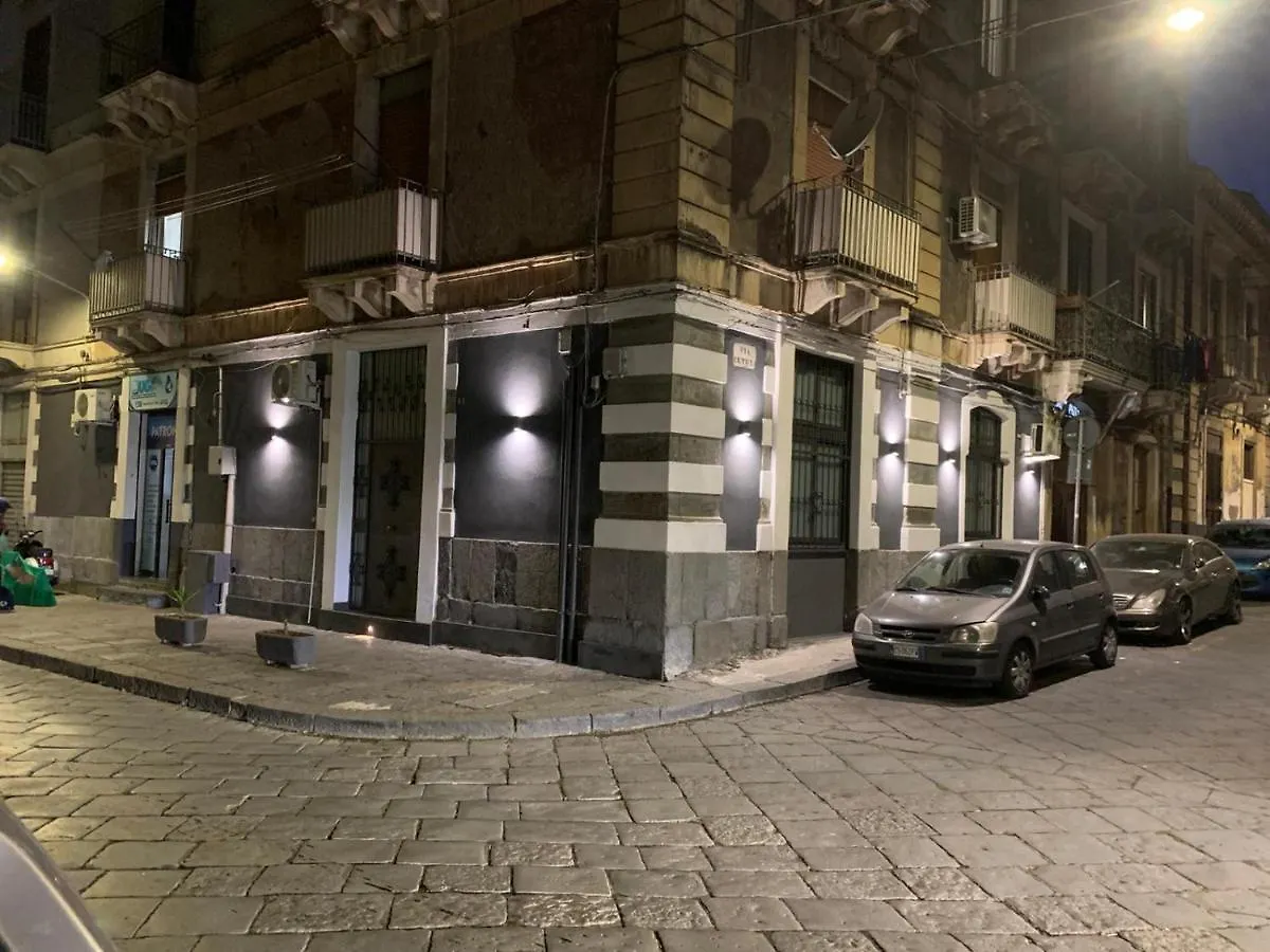 The House Porta Garibaldi Apartment Catania 0*,  Italy